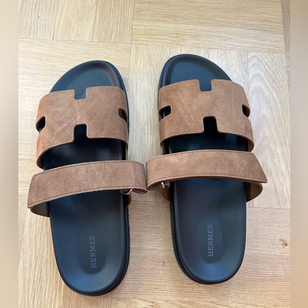 Hermes Chypre Men’s Sandal 43EU Brun Fume in Suede Goatskin authentic brandnew